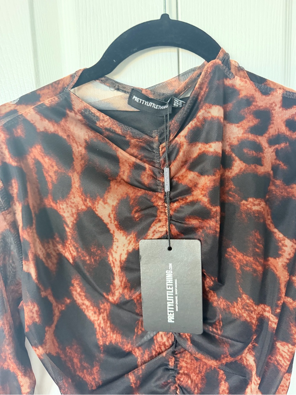 PrettyLittleThing Sheer Leopard Print Long Sleeve Bodysuit in Brown and Black - Picture 2 of 6
